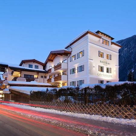 Hotel Rose Mayrhofen Ngoại thất bức ảnh